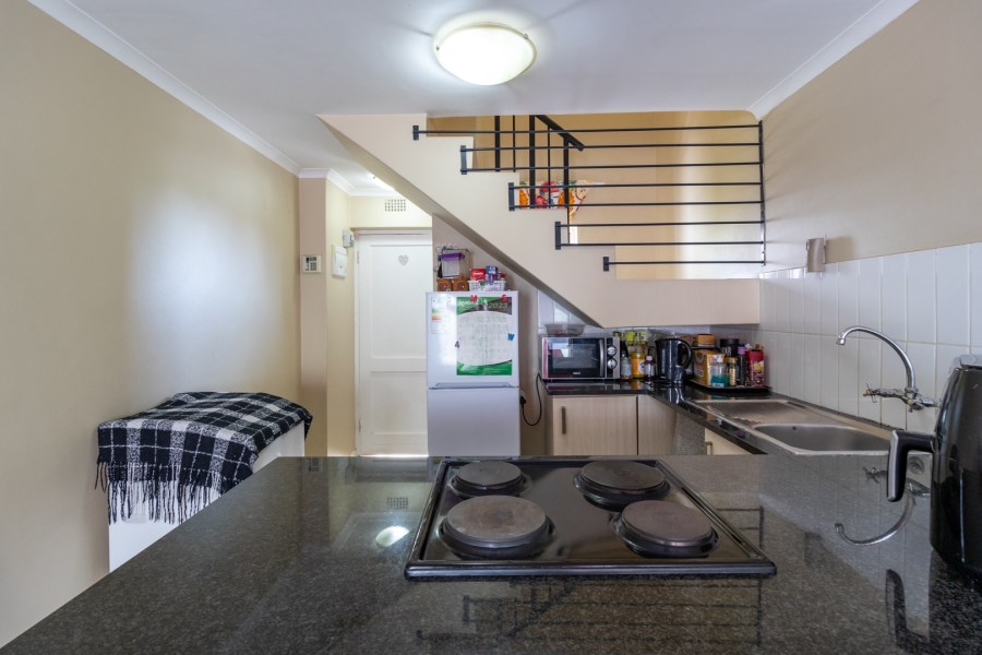 1 Bedroom Property for Sale in Wellington Central Western Cape